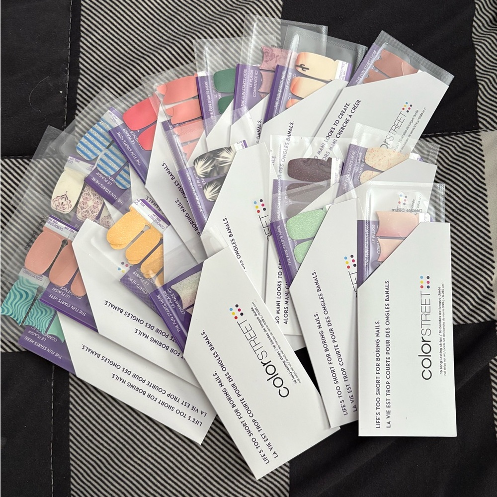 Color Street sub box nail strips  LOT OF 17